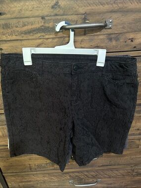 Simply Vera Vera WangbTextured Floral Bermuda Shorts Set of 3. Blk/white/gray
